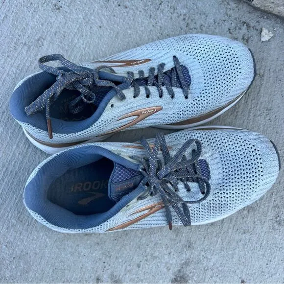 Brooks Revel 3 Gray Gold running Shoes 1203021b089 Size 6B