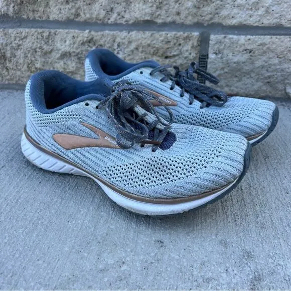 Brooks Revel 3 Gray Gold running Shoes 1203021b089 Size 6B
