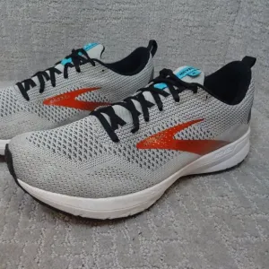 Brooks Revel 4 Men's Size 12 D Gray Lace Up Low Top Running Shoes 1103471D029