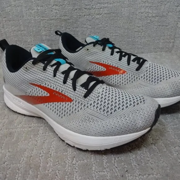 Brooks Revel 4 Men's Size 12 D Gray Lace Up Low Top Running Shoes 1103471D029