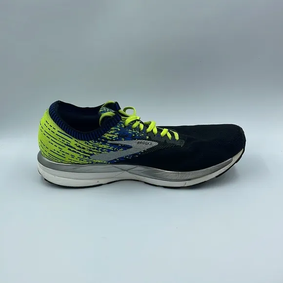 Brooks Ricochet Running Shoes Men’s Sz 12