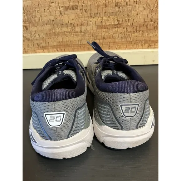 BROOKS Shoes Men 11 Beast 20 Running Shoe Pickleball Athletic Premium
