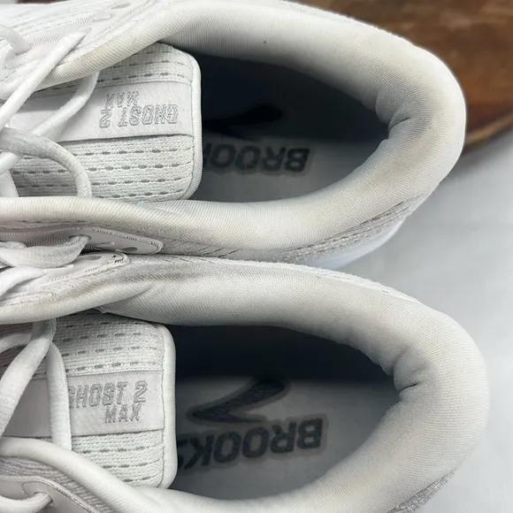 Brooks Shoes Mens 13 White Ghost 2 Max Running Sneakers