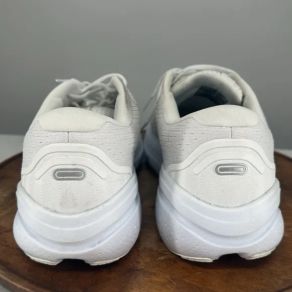 Brooks Shoes Mens 13 White Ghost 2 Max Running Sneakers