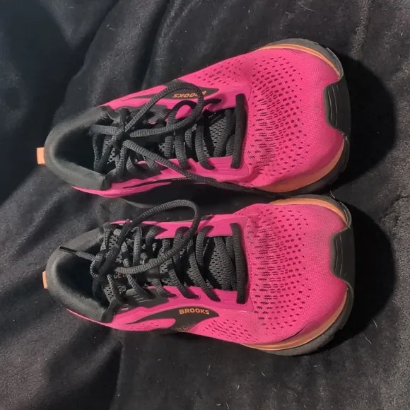 Brooks Trace 3 Women's Sz 8
