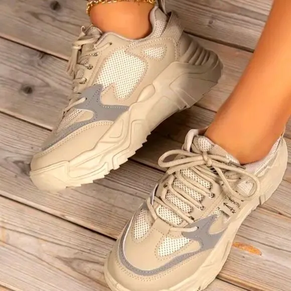 Chunky Trendy Sneakers sz 8.5