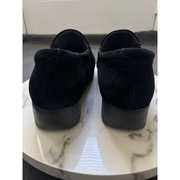 Clarks Artisan Collection Leather Black Slip On Low Wedge Shoes SZ 9M Chic Comfy