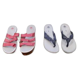 Clarks Cloudsteppers Cushioned Flip Flops Sandals Shoes 7 1/2 Set of 2 NWOT