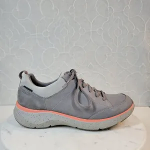 Clarks WaveWalk 2.0 Womens Sneakers 11 Gray Lace Up Waterproof Walking Shoe