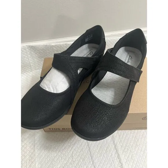 Clarks Women's Sillian Bella Black Slip On Shoes, Size 9.5 W