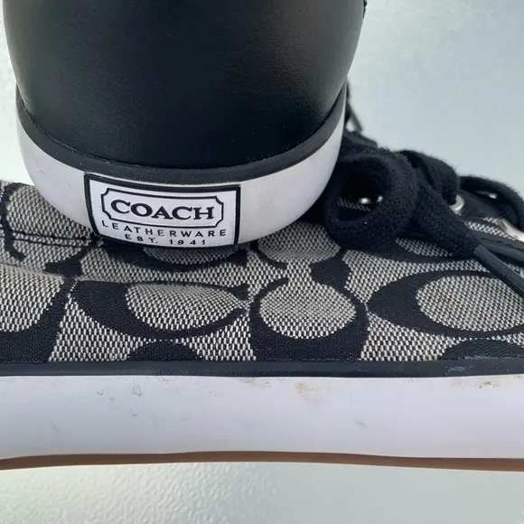 COACH Barrett Black &amp; White Signature CC Logo Sneakers Shoes A1067, Women’s 10
