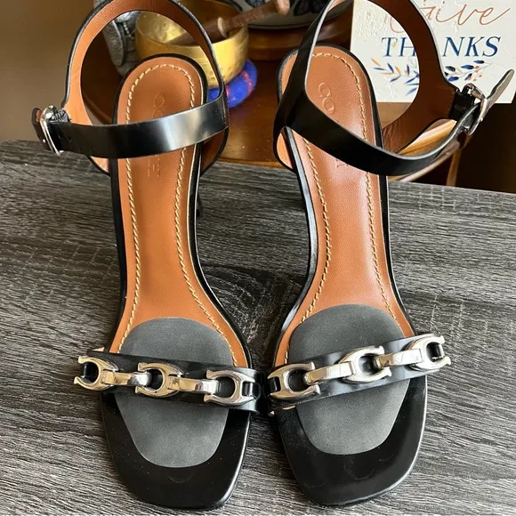 Coach Bonnie Link Strap Black Heels 9.5 $265 Excellent Condition!