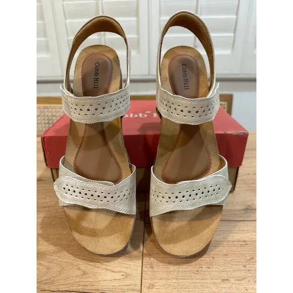 Cobb Hill May Wave Quarter Strap Sandal White Size 11 NIB Sporty Chic Cushioned