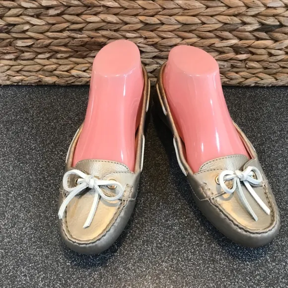 Cole Haan White &amp; Gold Tali Boat Shoes Brand New