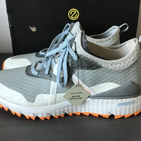COLE HAAN Women's Zerogrand Overtake Golf Sneakers, size 9.5