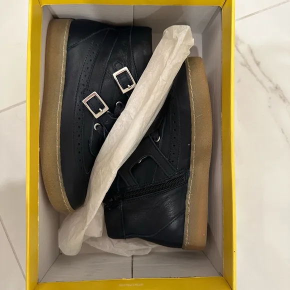 COPY - Two Con Me Leather High Tops Navy Shoes. Size 30 (EUR), 12.5 US. Brand N…