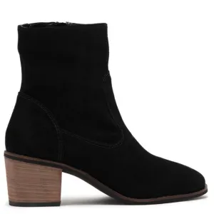 Crevo Jade‎ Leather Block Heel Bootie Black Suede 6M, G 124