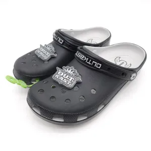 Crocs Outkast Mens 9 Womens 11 Classic Clog   Jibbitz Slip On Shoes Black Silver