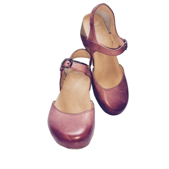 Dansko Tiffani Coral Wedge Sandals Sie 39, 8.5-9