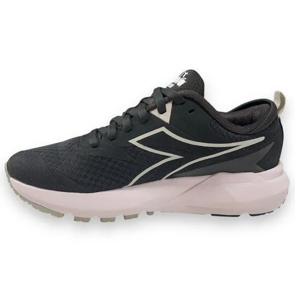 Diadora Mythos Vigore 3 Womens 7.5 Black Running Shoes