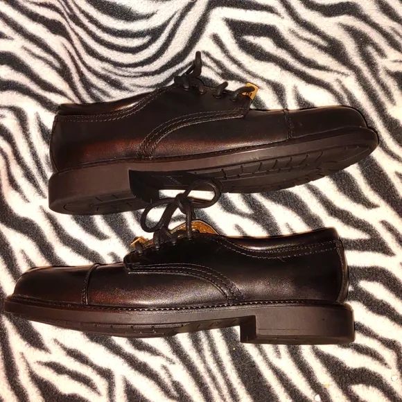 DOCKERS 👣Gordon Dress Shoes💛