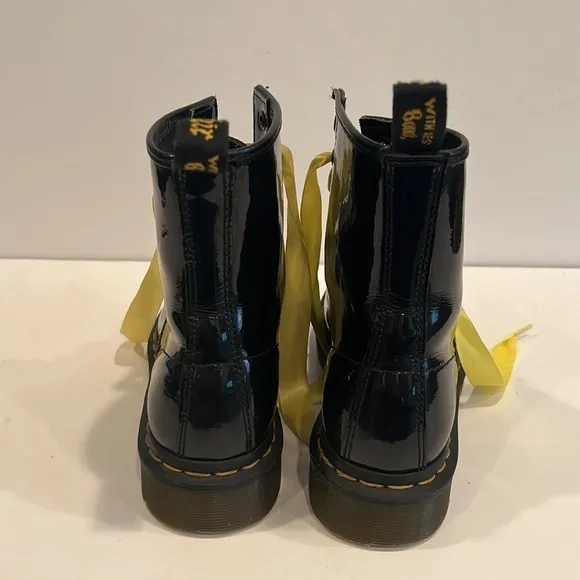 Dr. Martens 1460 WOMEN'S PATENT LEATHER LACE UP BOOTS SZ 7