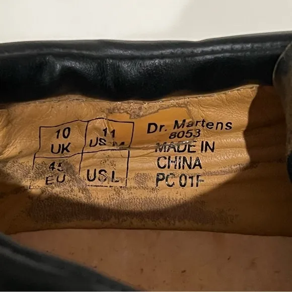Dr. Martens 8053 Crazy Horse dark brown leather shoes, low top, unisex, sz 11 M