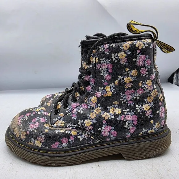 Dr. Martens Brooklee Girls Size 9 Black Floral Boots Flowers School Walking