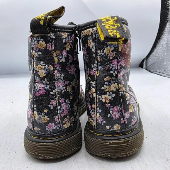 Dr. Martens Brooklee Girls Size 9 Black Floral Boots Flowers School Walking