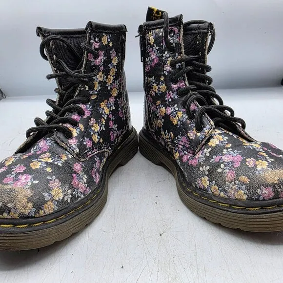 Dr. Martens Brooklee Girls Size 9 Black Floral Boots Flowers School Walking