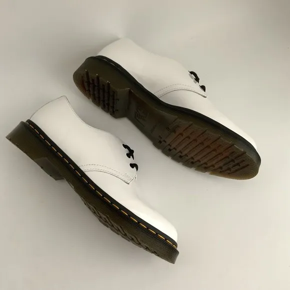 Dr. Martens Women Size 9M White 1461 Smooth Patent Leather Oxfords