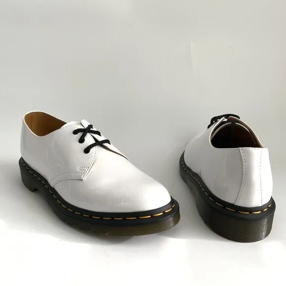 Dr. Martens Women Size 9M White 1461 Smooth Patent Leather Oxfords