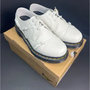 Dr. Martens Womens 1461 Bow Smooth White Leather Oxford Shoes Size 8 US