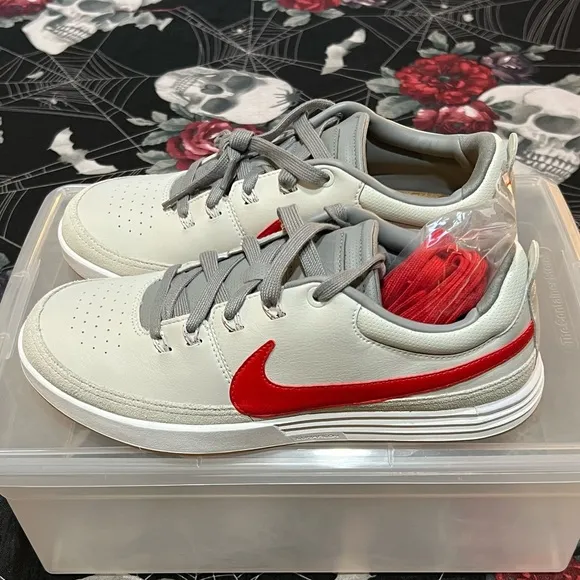 DS NIKE LUNAR WAVERLY SPIKELESS MENS GOLF SHOES SIZE 8.5 WHITE/RED 652780-005