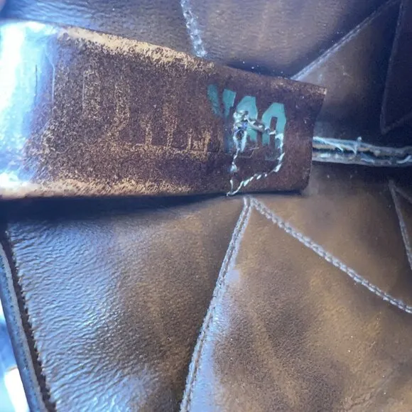 Durango Men Size 10D Dark Brown Cross Stitched Leather Western Pull On Boot