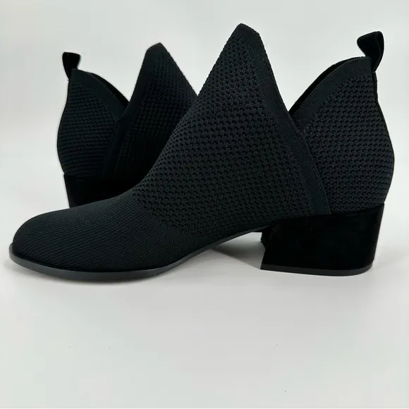 Eileen Fisher Clever Slip On Black Stretch Ankle Boots Textured Knit Size 9.5