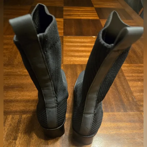 Everlane Shoes The High-Ankle Glove Boot  Color Gray Sz 7