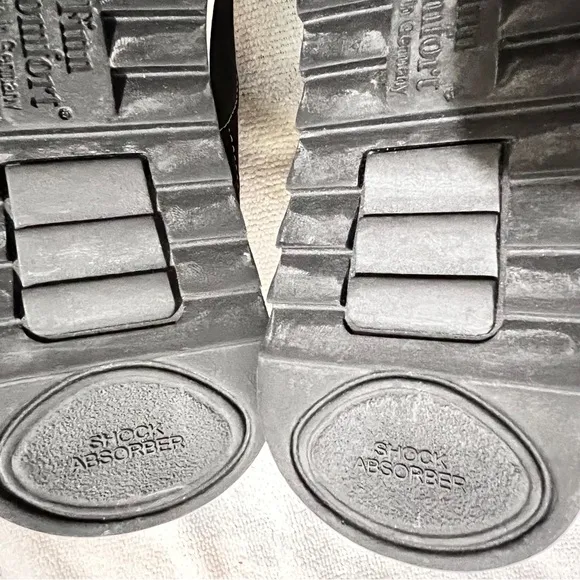 Finn Comfort sandals
