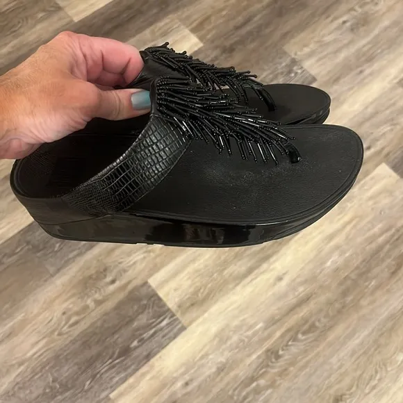FitFlop Beaded Cha Cha Sandals  black Size 7 embellished comfort orthotic slides