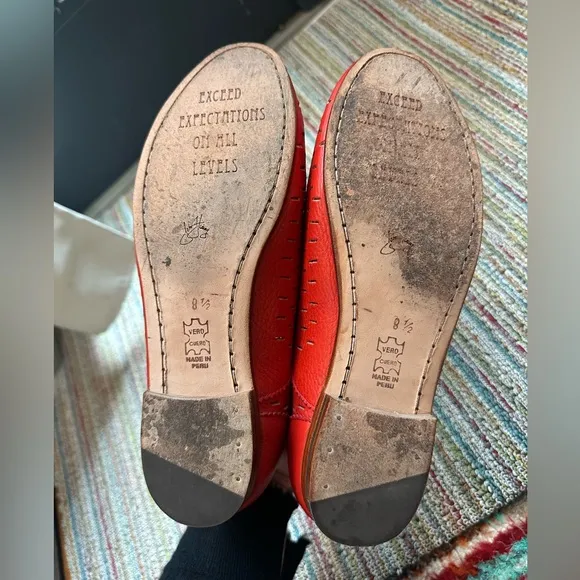 Fluevog LIKE NEW Expectations Trust tomato red perforated lace-up flat - 8.5