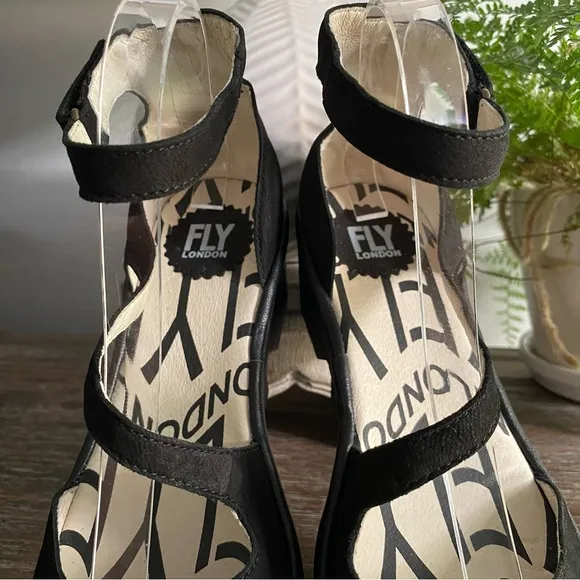 FLY LONDON Piat Black Suede Ankle Strap Wedge Mary Jane Women’s EU 40 US 9-9.5