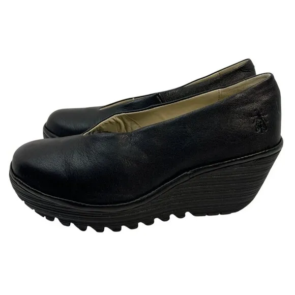 Fly London Women's Yaz Mousse Ballerina Wedge Black Leather Size 39 US 8-8.5
