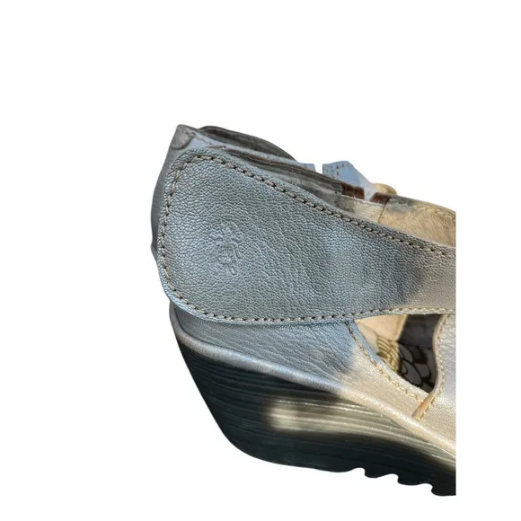 Fly London Yogo Crossover Leather‎  Shoes Wedge Lagenlook Boho Silver, Size 41