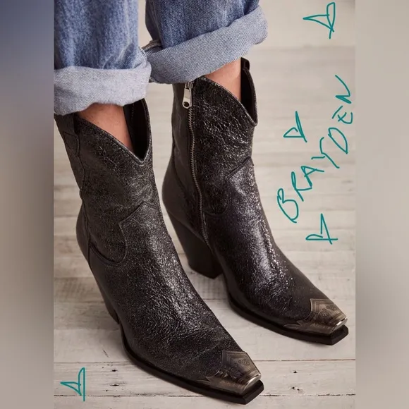 Free People Brayden Western Booties in Black 🖤 Metallic 😍 New &amp; Never Worn 😍