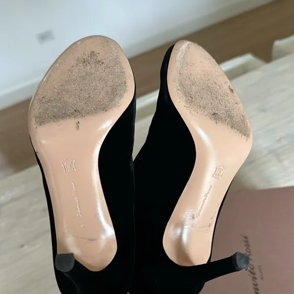 Gianvito Rossi Vamp Black Velvet 85mm Peep toe Heels