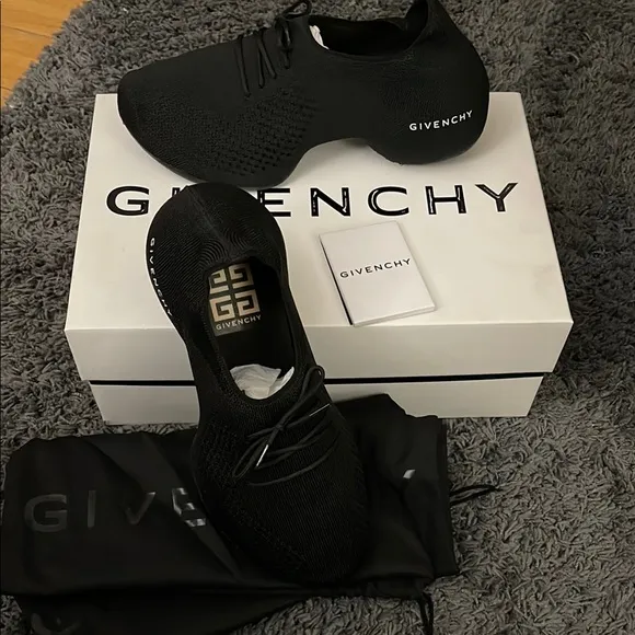 Givenchy Black Sneakers Sleek Modern Design