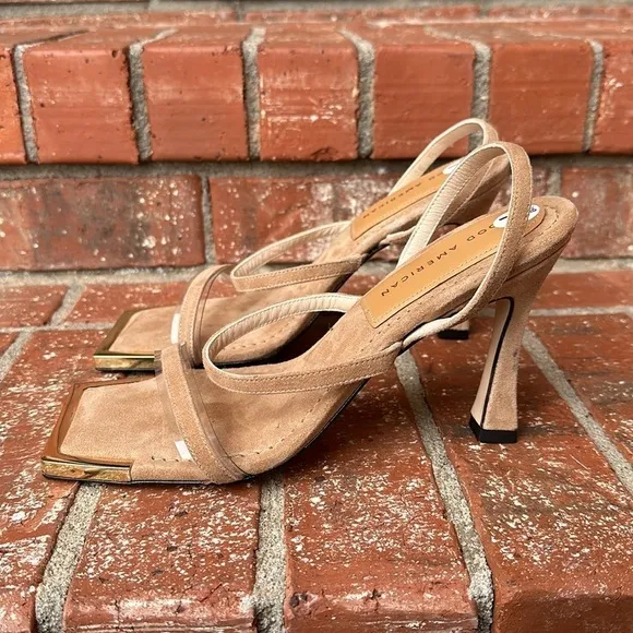Good American The Standout Square Toe Strappy Sandal Nude Suede Women's Size 7.5