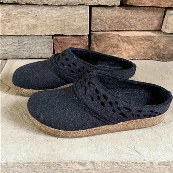 Haflinger sz 39 charcoal grey pure new wool slip on clogs