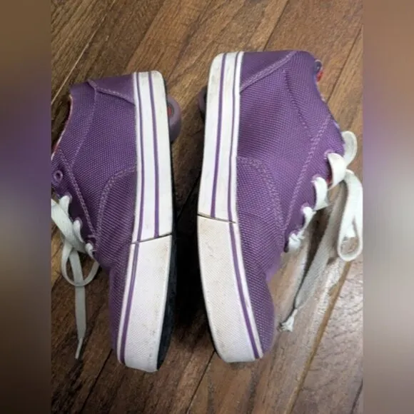 Heelys Sz 4 Skate Shoes purple