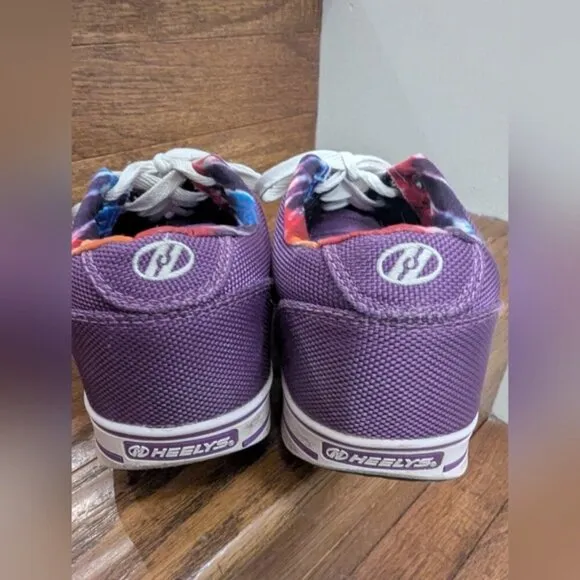 Heelys Sz 4 Skate Shoes purple